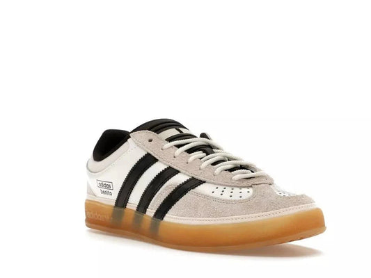Adidas Gazelle x Bad Bunny Core Branco Bege