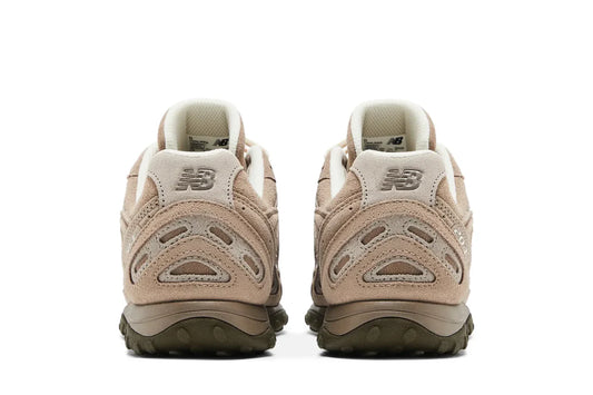 New Balance 204L