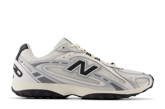 New Balance 204L