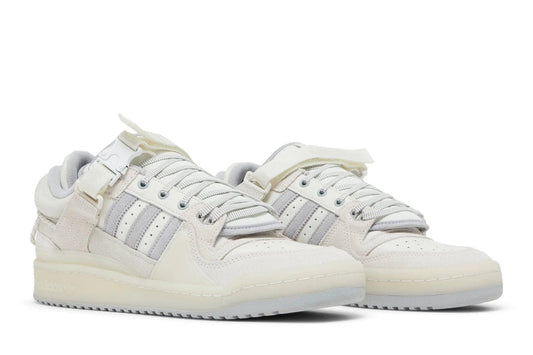 Adidas Forum Buckle Low x Bad Bunny Branco