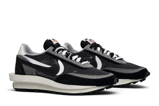 Nike LD Waffle x Sacai Preto Preto