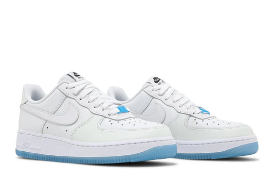 Nike Air Force 1 x LX UV Reativo