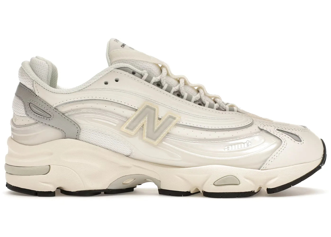New Balance 1000