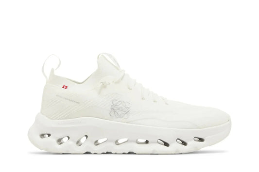 On Cloudtilt x Loewe Branco 