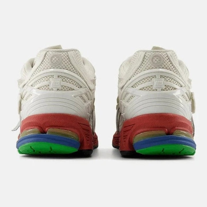New Balance 1906A Sea Salt Astro Dust