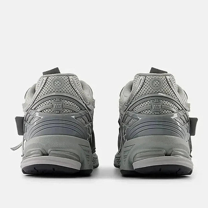New Balance 1906A Concrete Silver Metallic