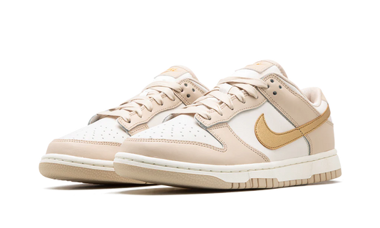 Nike Dunk Low Phantom Dourado Metálico