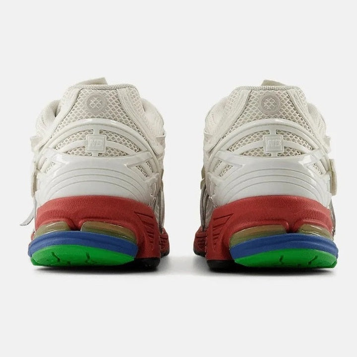 New Balance 1906A Sea Salt Astro Dust