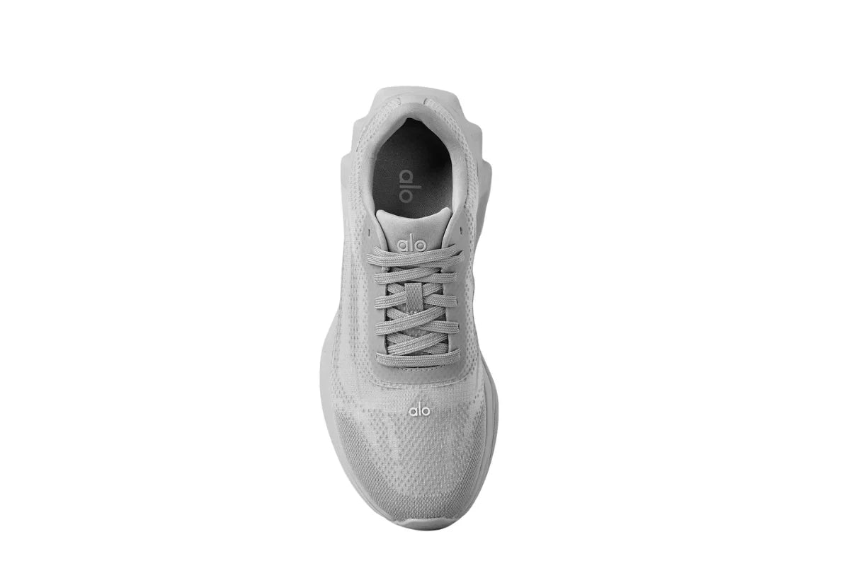 Alo Yoga ALO Runner Cinza
