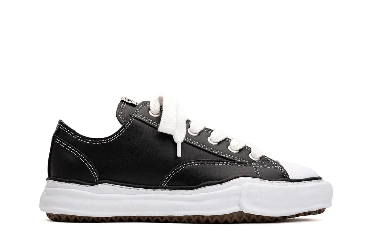 Maison Mihara Yasuhiro "PETERSON"OG Sole Leather Low-top Black Preto/Branco